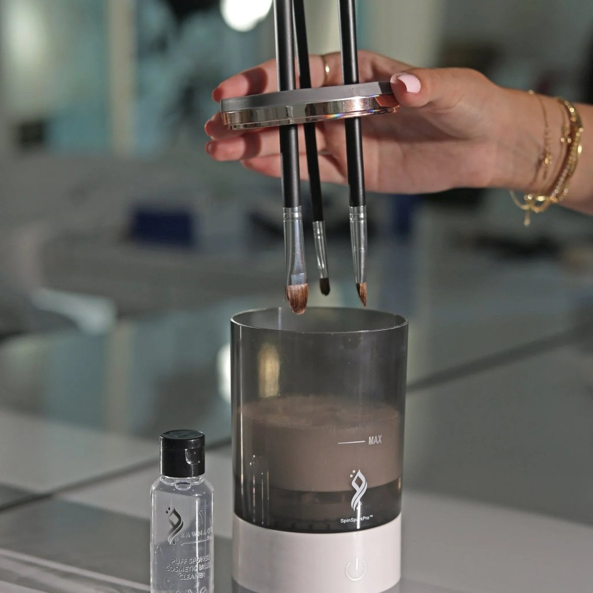 Instant Makeup Brush Cleaner - RAWNAQY